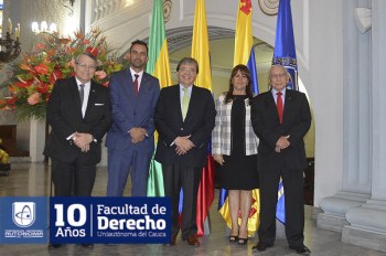 La Comunidad Uniautónoma del Cauca celebró el cumpleaños número 10 de la Facultad de Derecho Ciencias Sociales y Políticas