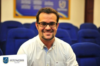 “Las paredes blancas hacen que los payaneses respiren aire más puro”: Luis Felipe Silva Oliveira.
