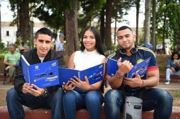 Estudiante Uniautónomo, inscríbete en los Clubes de Conversación en inglés