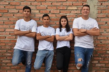 Grupo de teatro Uniautónomo en festival universitario