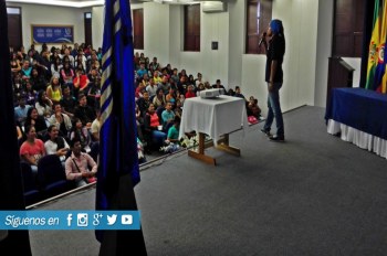 Bienvenida estudiantes de II periodo académico de 2015