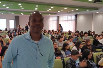 “Hacen falta unos 120 años para que en Popayán el negro sea aceptado como igual”, memorias del Día de la Afrocolombianidad en la Uniautónoma del Cauca.