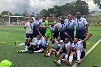 Fusion Team, campeones de fútbol en Ingeniería Ambiental